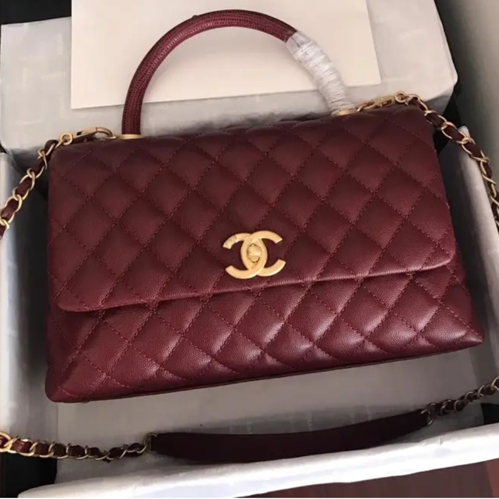CHANEL Burgundy Quilted Shoulder Bag